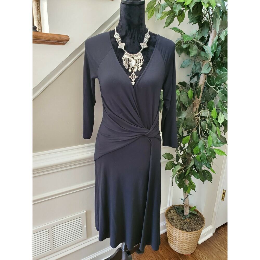 Ann Taylor Women Solid Black Rayon Long Sleeve V-Neck Knee Length Dress Size XS